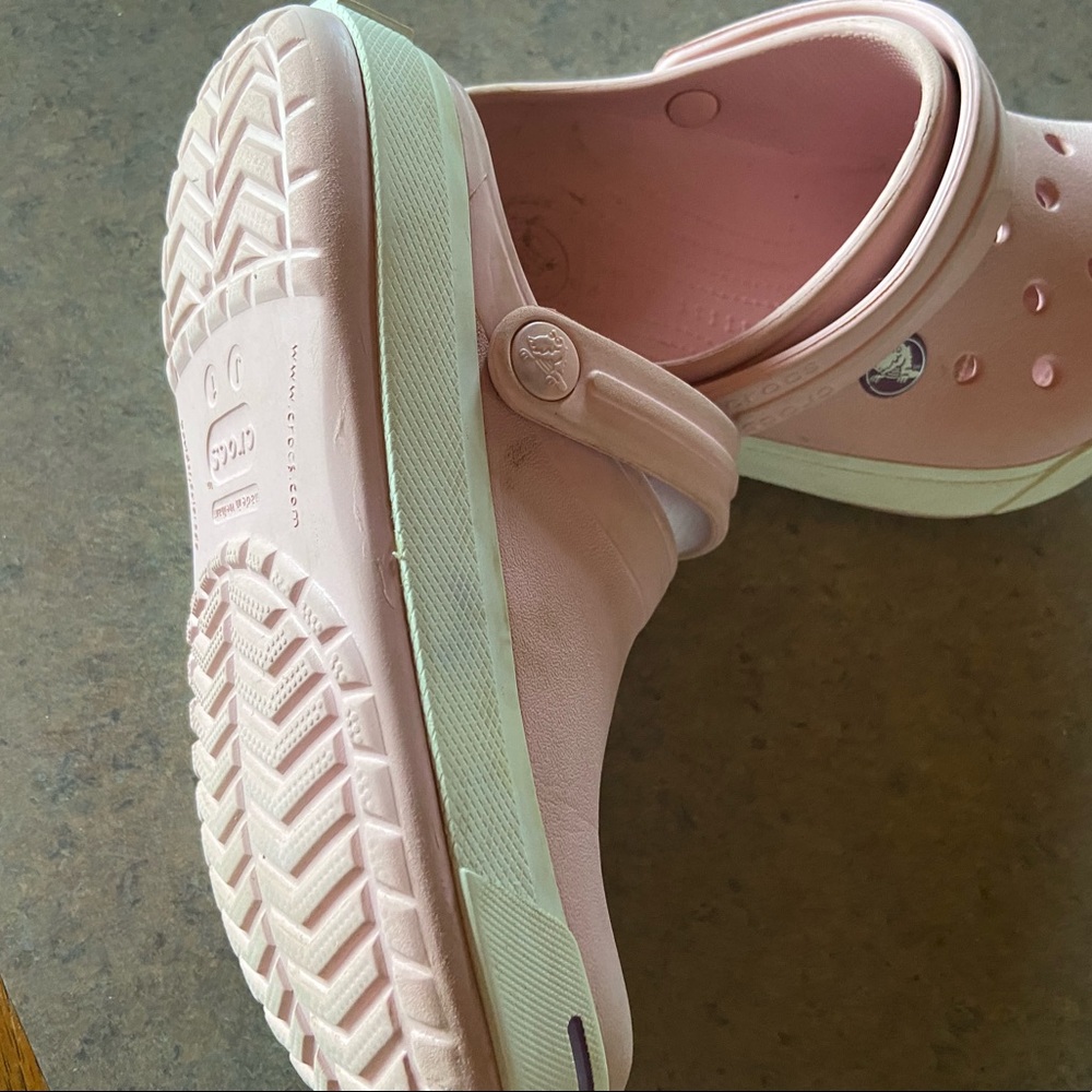 CROCS size 1